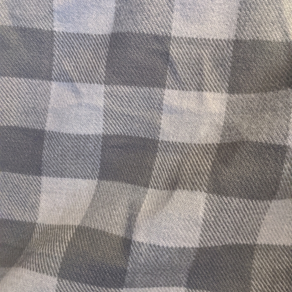 Love & Lore soft scarf grey plaid - Picture 3 of 5